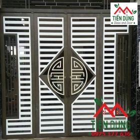 CỬA CỔNG SẮT 3
