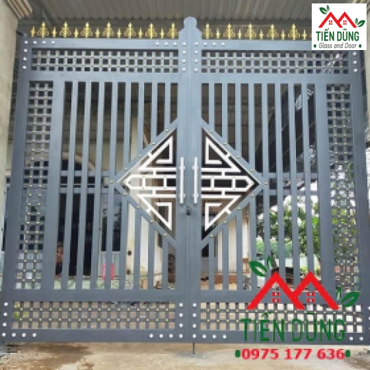 CỬA CỔNG SẮT 2